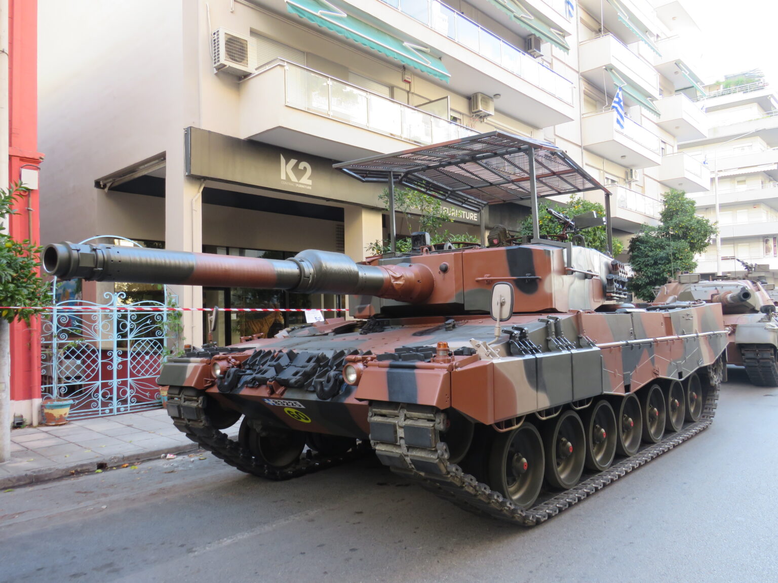 Εορτασμός της επετείου της 28ης Οκτωβρίου με μεγαλειώδη στρατιωτική παρέλαση στην Θεσσαλονίκη